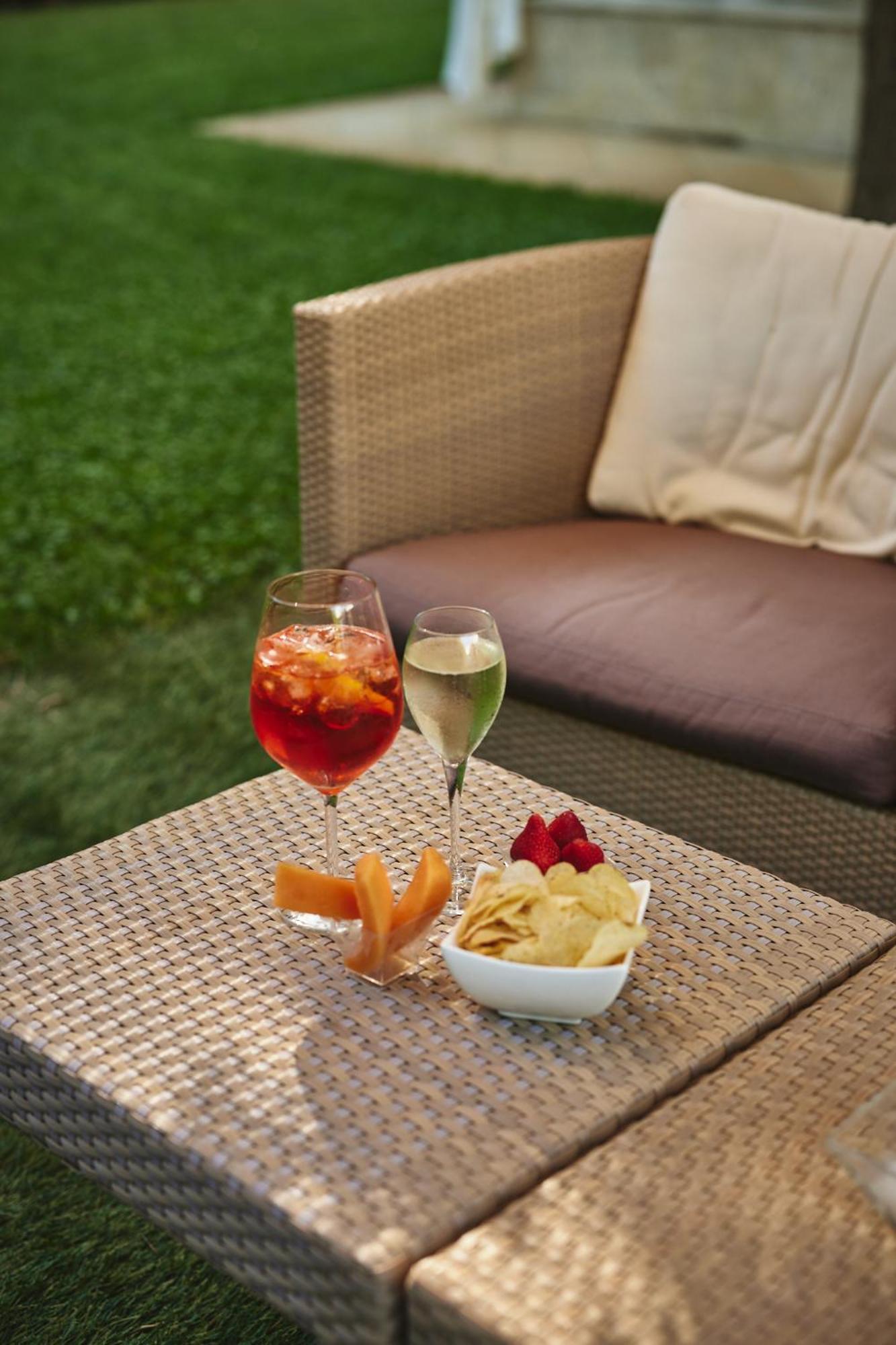 Hotel Crystal Marina di Pietrasanta Kültér fotó