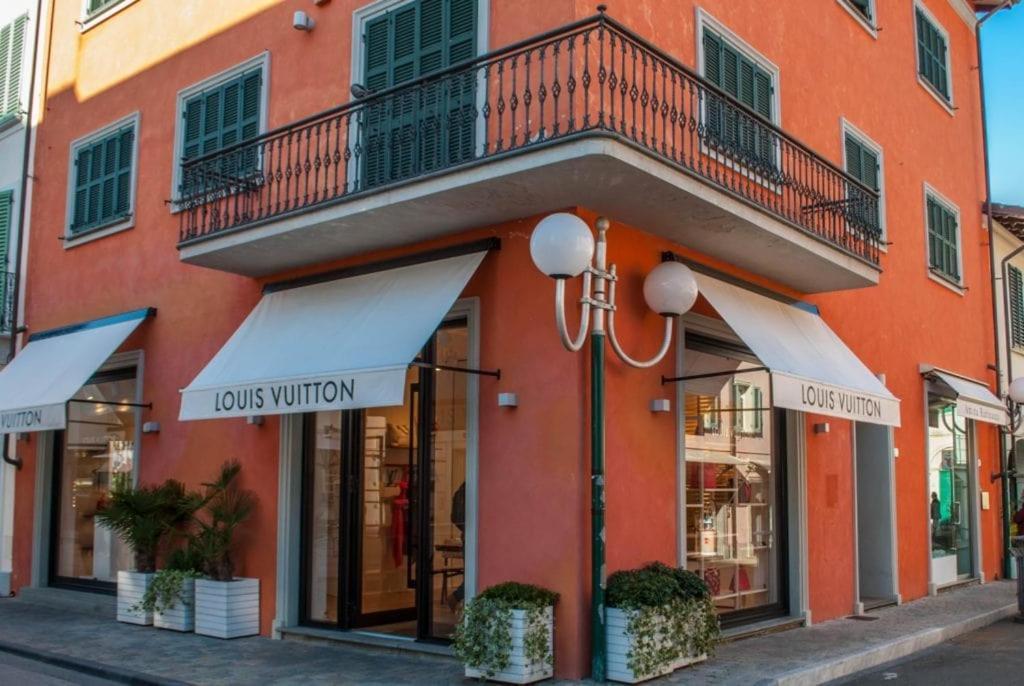 Hotel Crystal Marina di Pietrasanta Kültér fotó